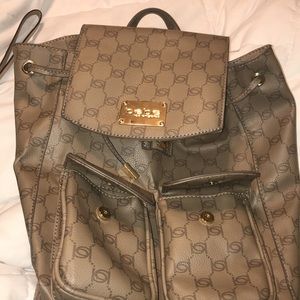 Bebe back pack
